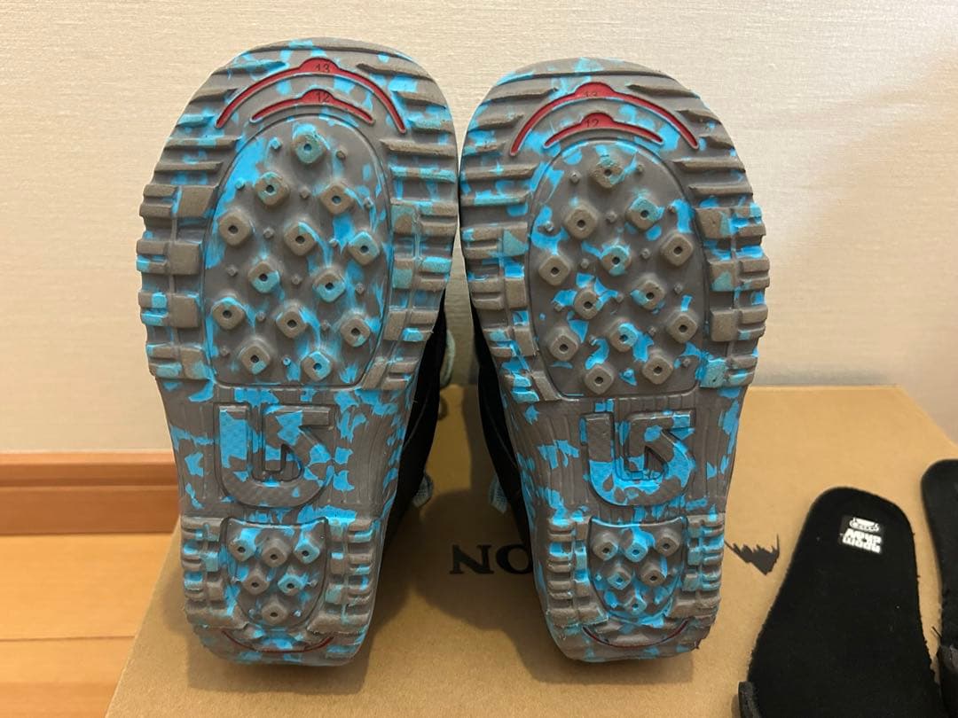 Burton Grom Boa 子供用スノーボードブーツ 12C 18.5cm