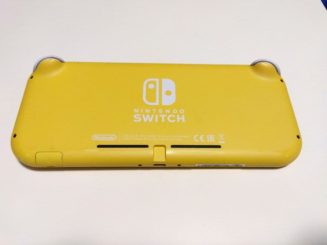 Nintendo Switch Lite イエロー 黄色 ニンテンドー 美品