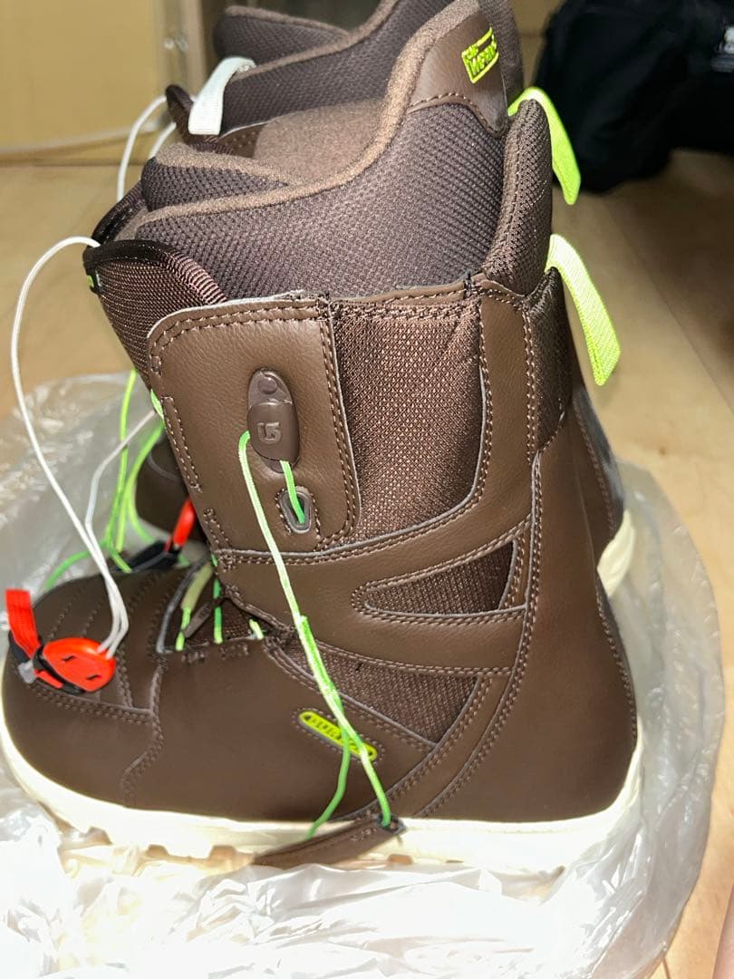 BURTONスノーボードブーツ ブラウン