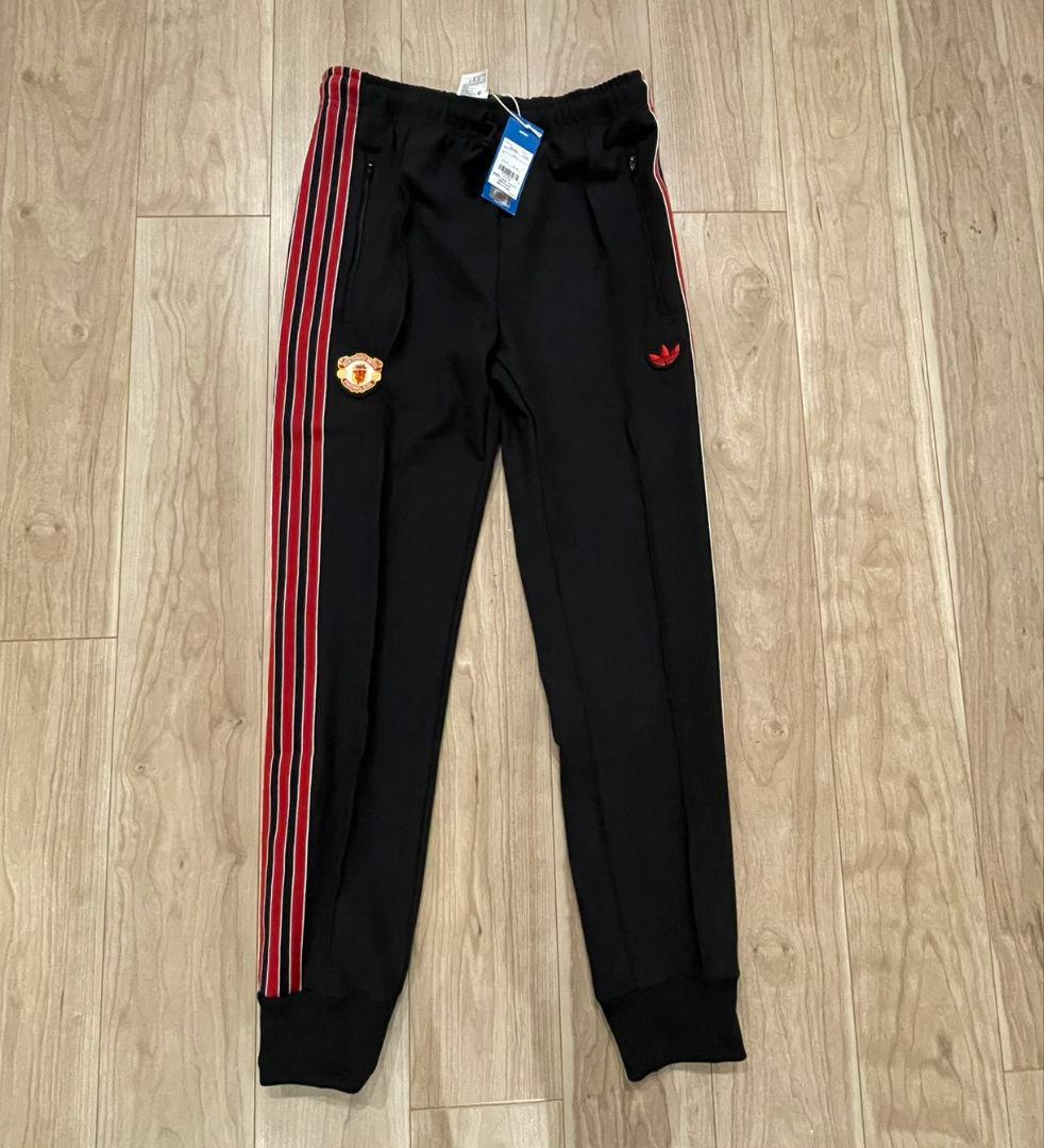 新品・未使用　マンチェスターユナイテッド　トラックパンツ　Lサイズ