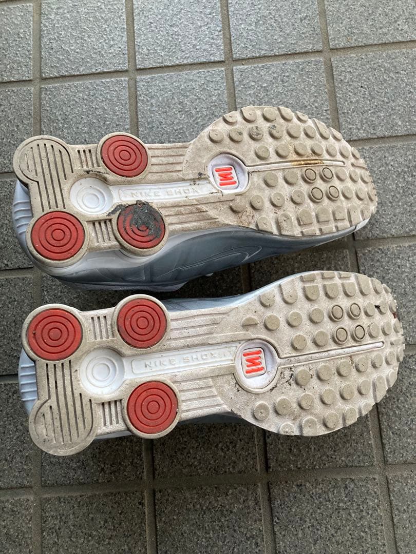 靴 Nike Shox R4 llic Silver/White 29cm
