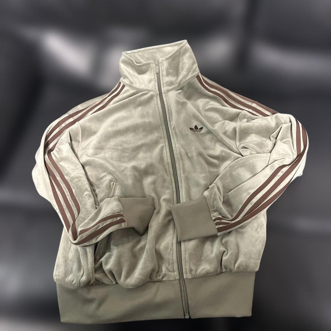 adidas ベルベット トラックジャケット Mサイズ