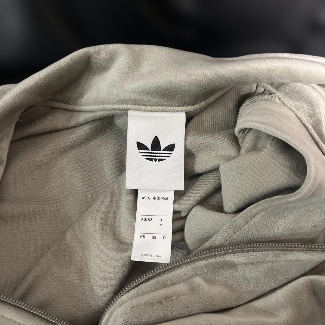 adidas ベルベット トラックジャケット Mサイズ