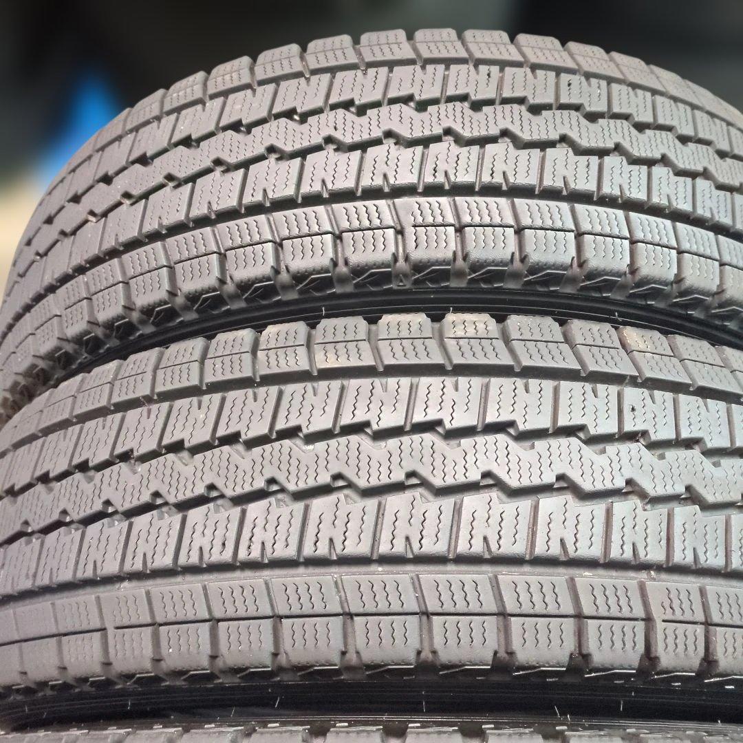 195/80R15LT 107/105L 冬 SV01 キャラバン/ハイエース