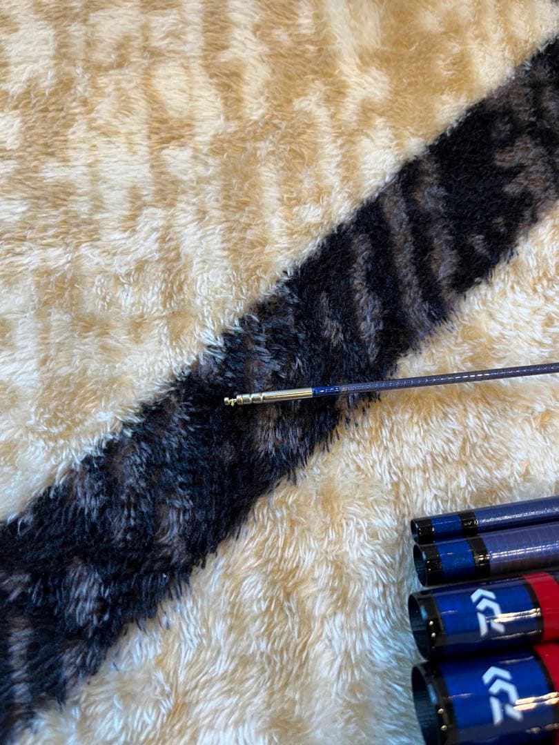 ★送料無料 友釣り 美品 ダイワ 鮎竿 銀影エア MT 急瀬抜 90・W