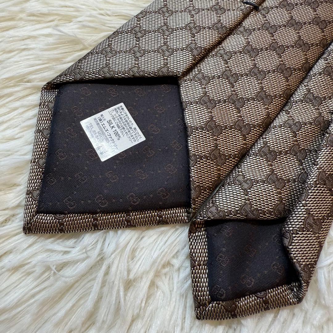 【未使用品】GUCCI グッチ　ブランドネクタイ　GG柄　高級シルク