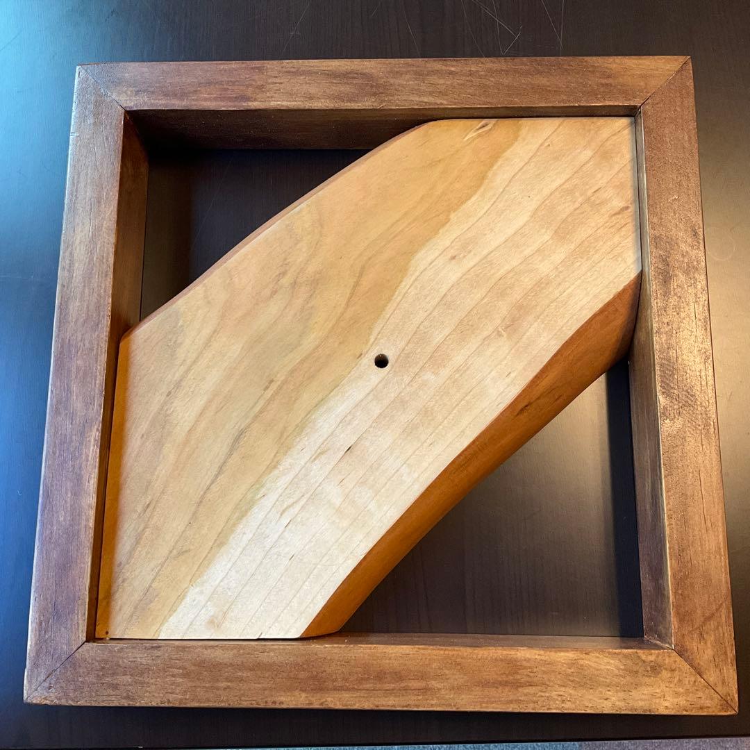 無垢板のデザイン時計