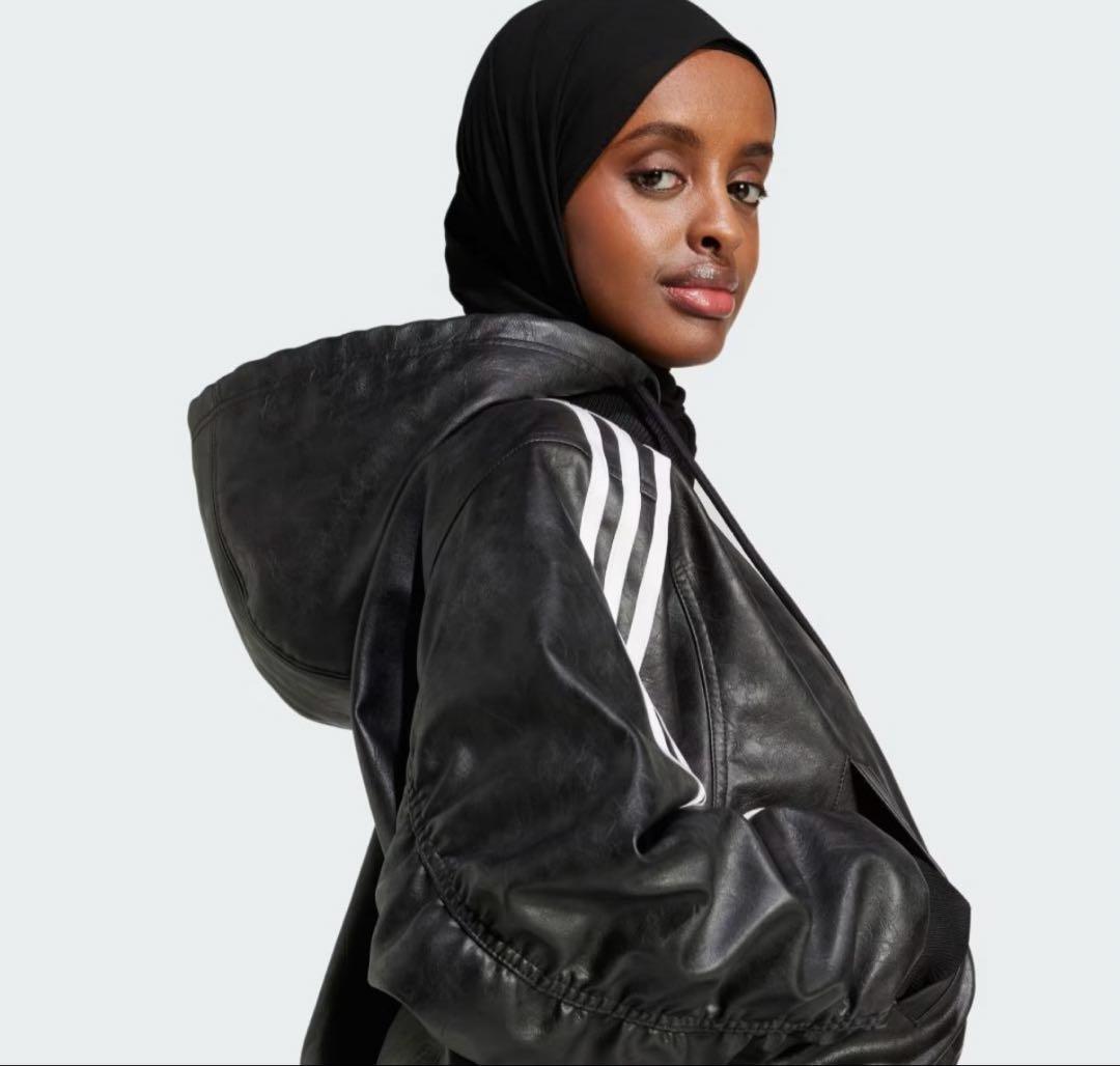 新品Sサイズ　adidas シーズン3 フェイクレザージャケットJX9225