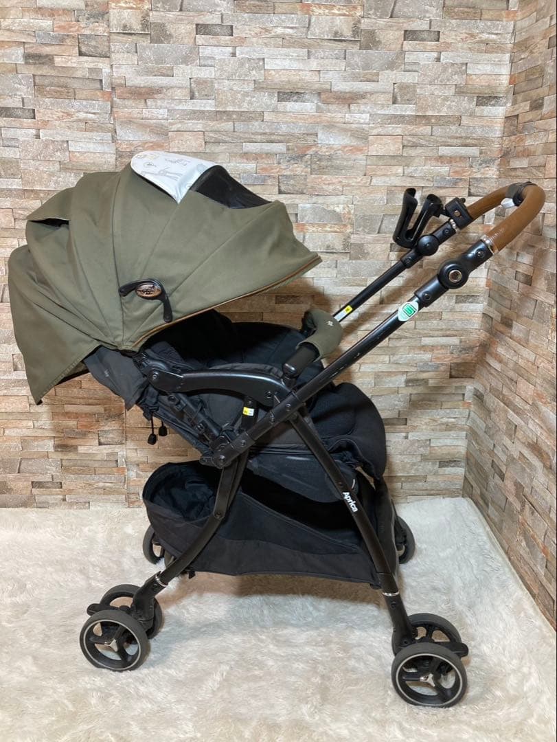 Aprica ラクーナビッテクッション　ベビーカー カーキ　レザー　アニマル