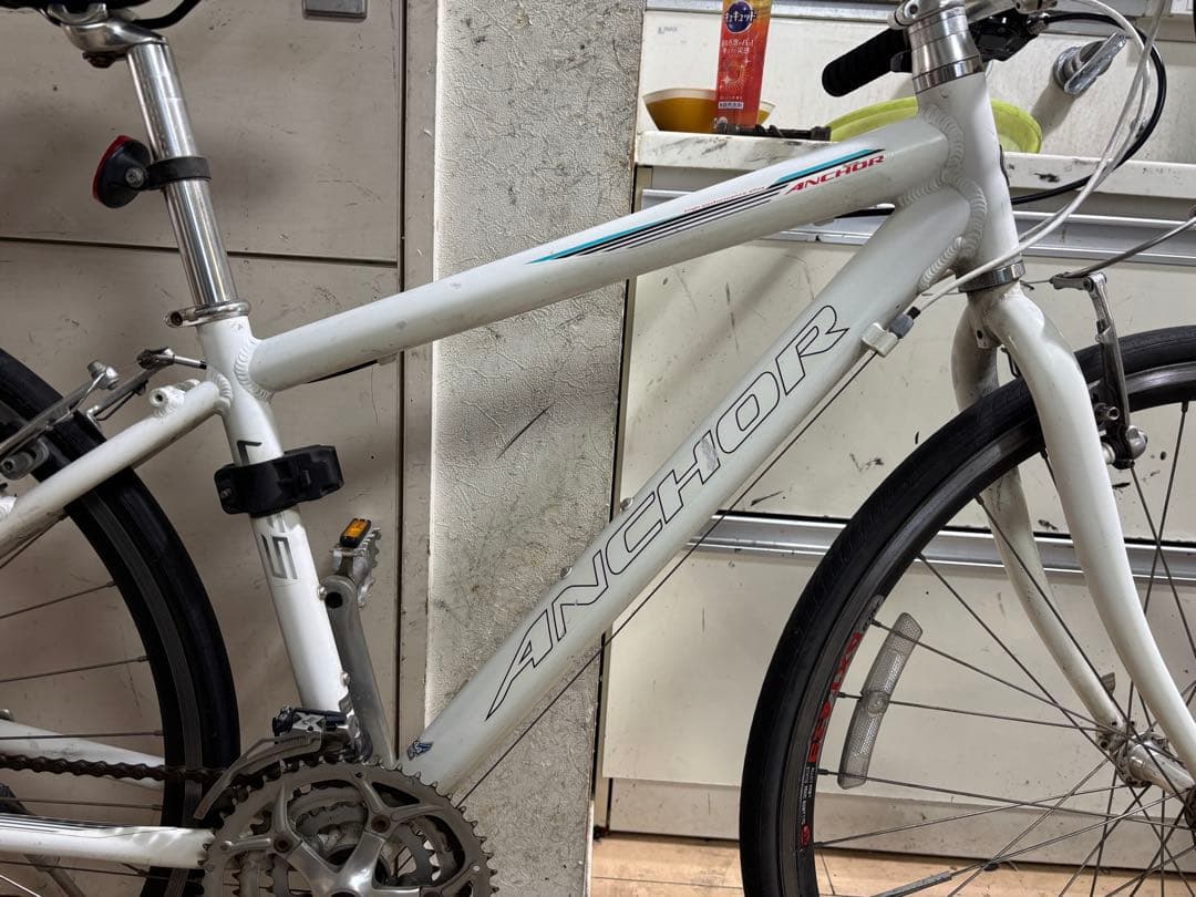 ANCHOR LFS アンカークロスバイク ホワイト 700C