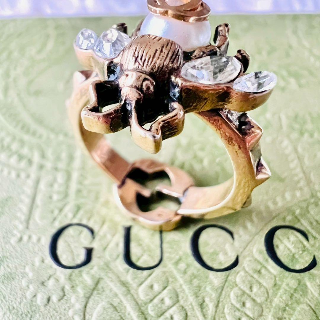 美品✨GUCCI　グッチ　リング　蜂　ホワイトクリスタル　ラインストーン