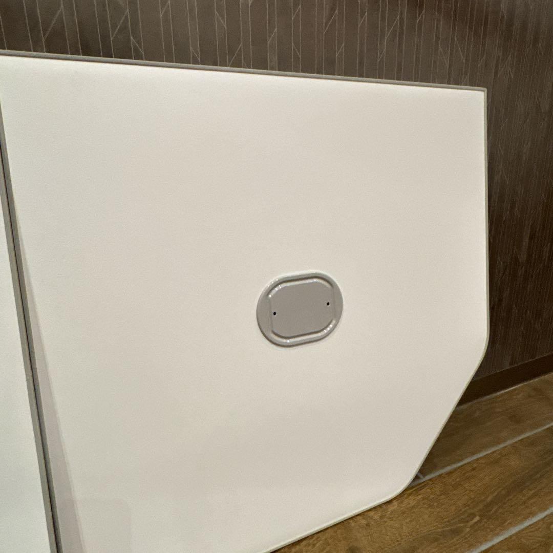 【美品】 TOTO　サザナ　風呂蓋　フタ　EKK80046WLバス用品 断熱