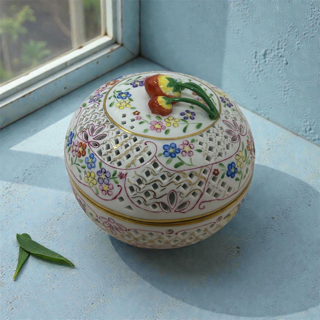 Herend ヘレンド　ボンボニエール　ファンタジー透かしボンボン入れ