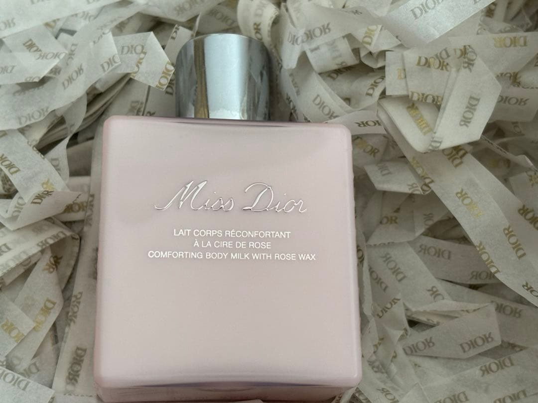Dior 香水、ボディミルク、ルボール、シャワージェル４点まとめ売り
