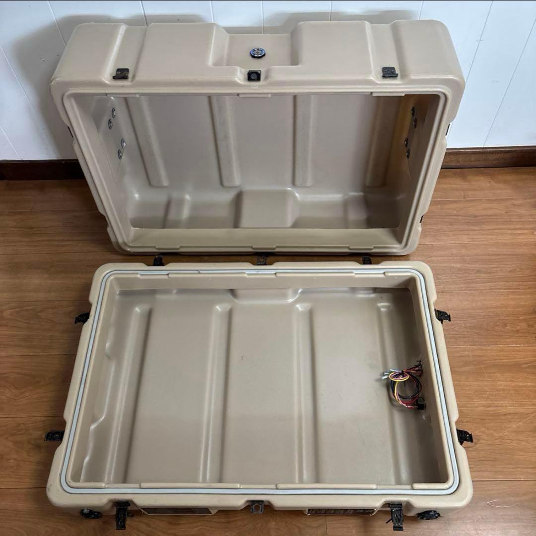 専用出品　米軍　実物　ミリタリー　ハードケース　サンドカラー