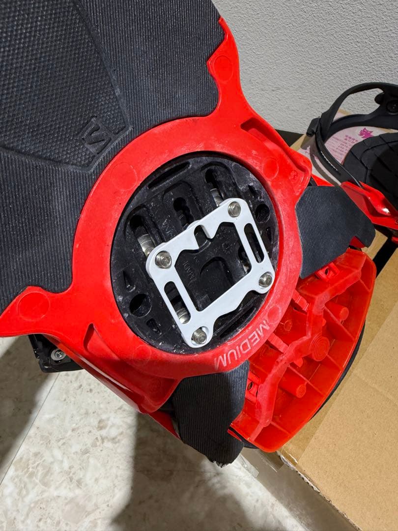 【美品】salomon サロモンスノーボード district M