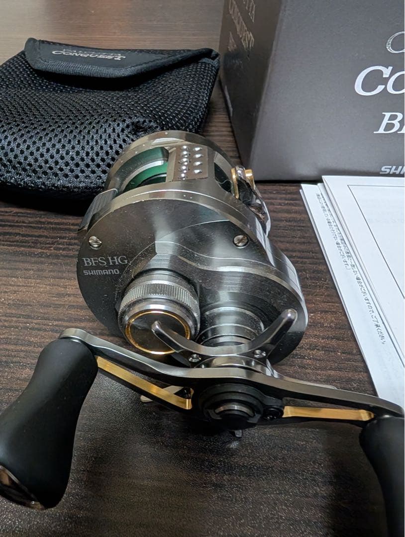 シマノ　23 カルカッタコンクエストBFS HG 右ハンドル　美品
