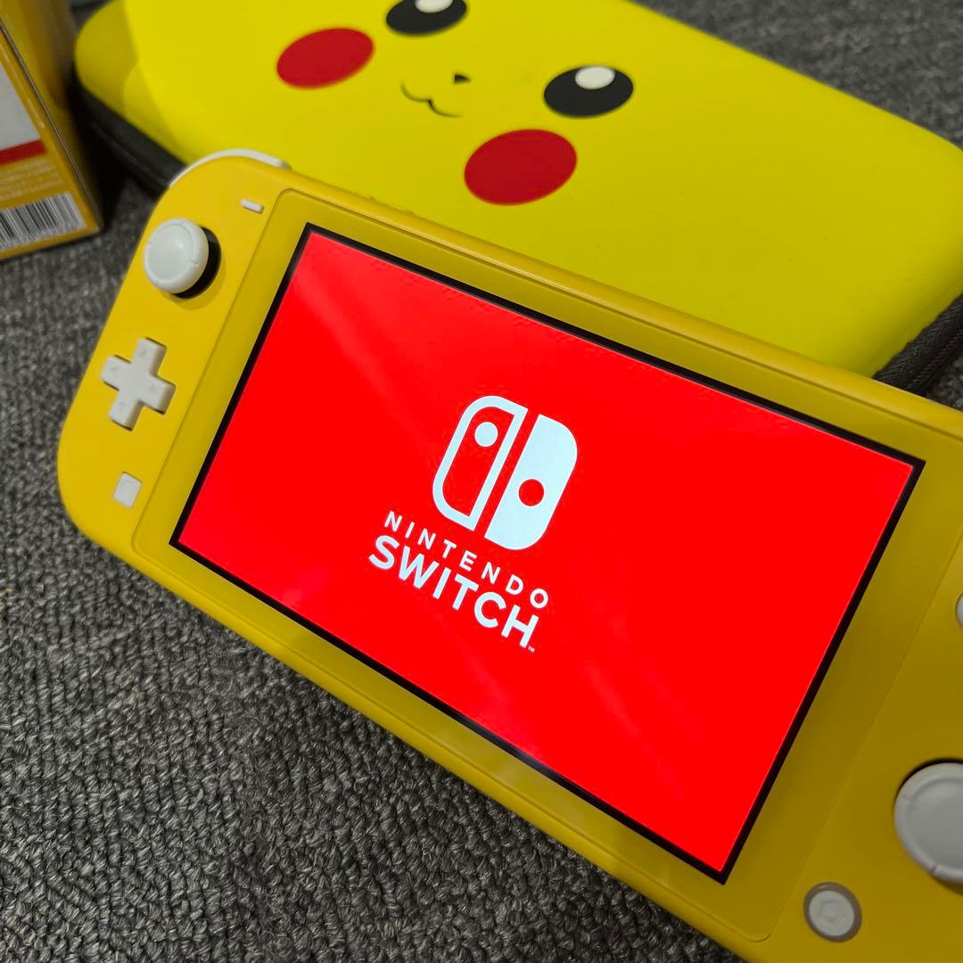 Nintendo Switch Lite イエロー　ライト　スイッチ　オマケ付