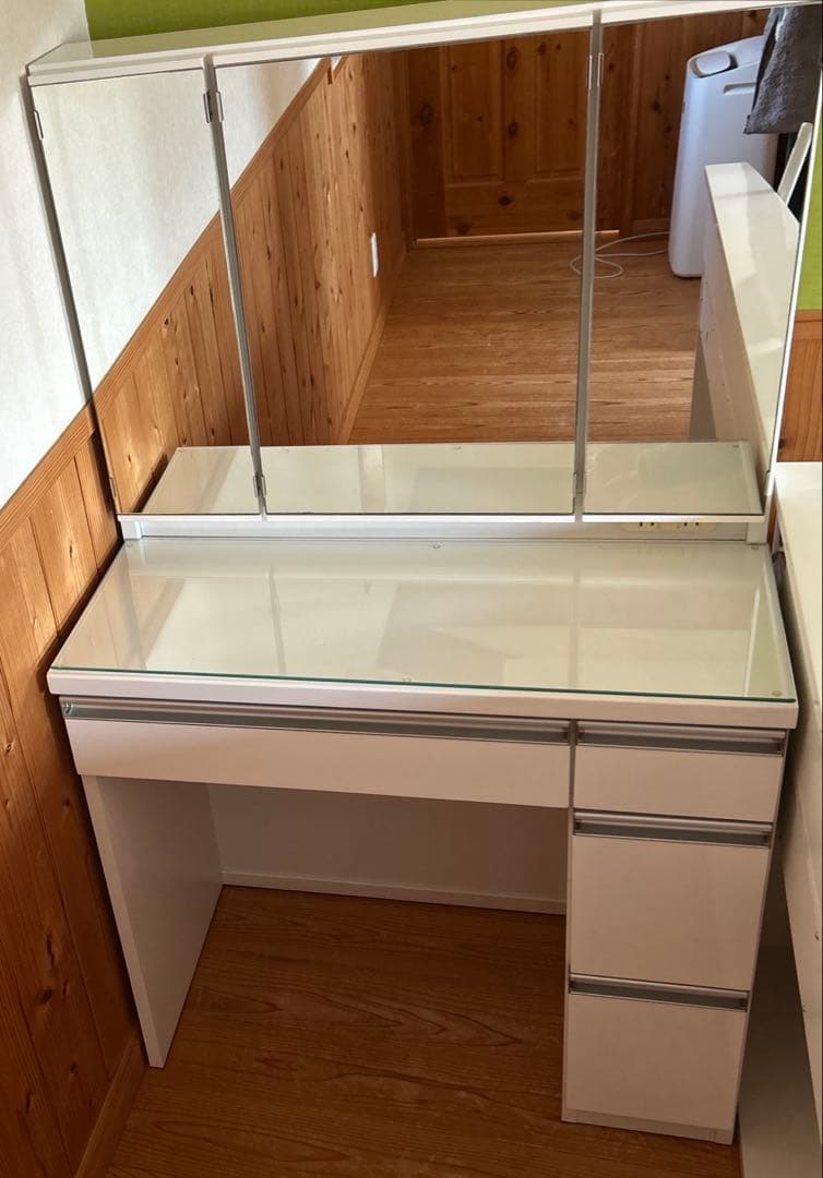 ドレッサー　三面鏡　ニトリ