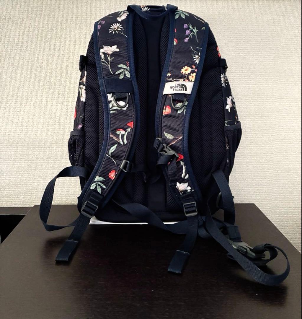 【希少】未使用✨ノースフェイス シングルショット 花柄 23L