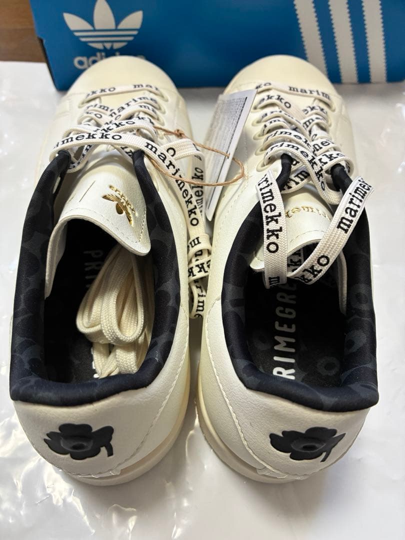 新品未使用　adidas Stan Smith marimekko