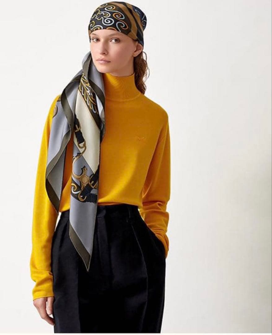 2020年 秋冬 HERMES エルメス トライアングル カレ　アマゾンの祭典