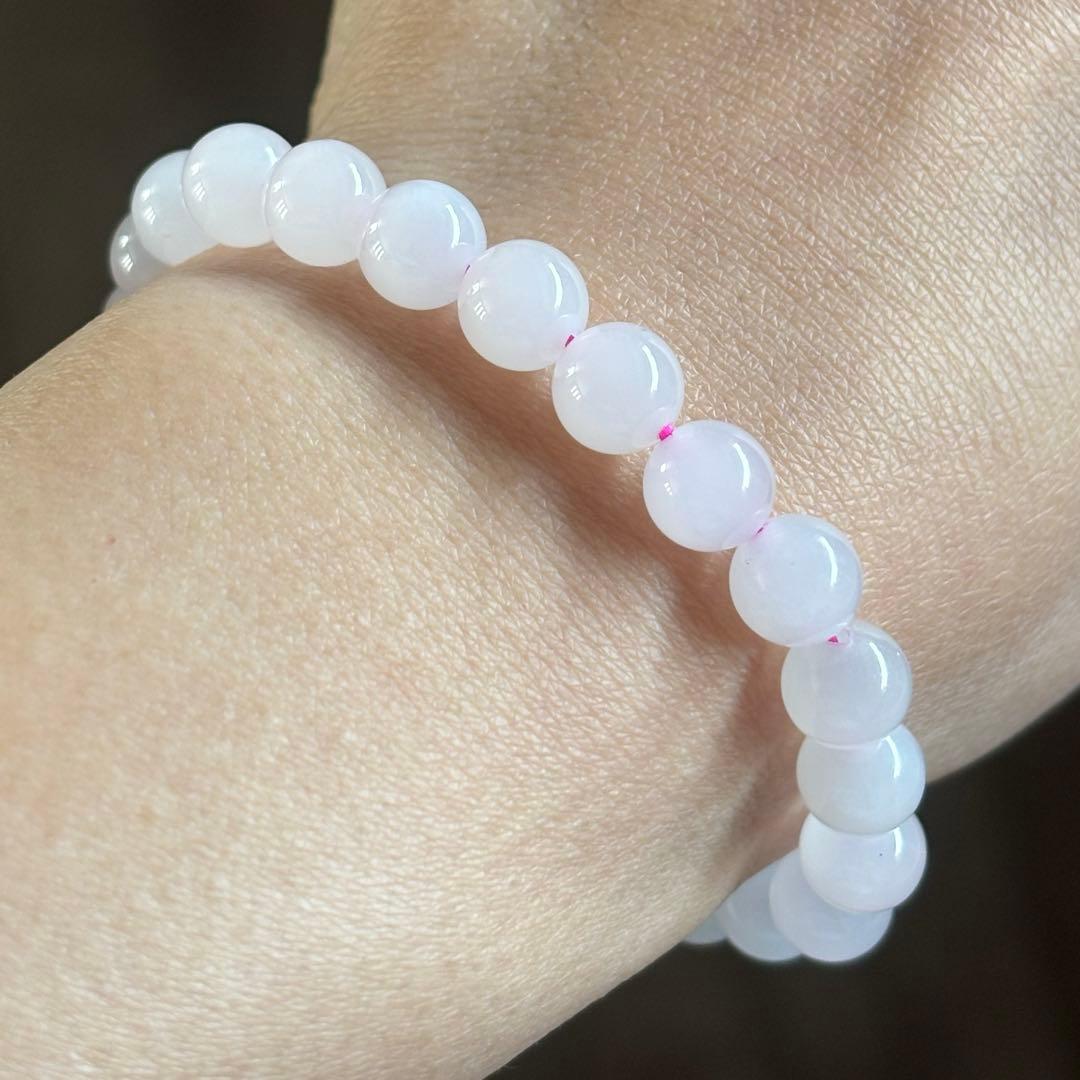 天然和田玉　ネフライト　藕粉色 淡いピンク　7.9mm ブレスレット