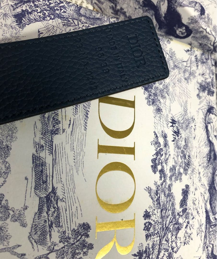 Dior CDバックル レザーベルト ブラック
