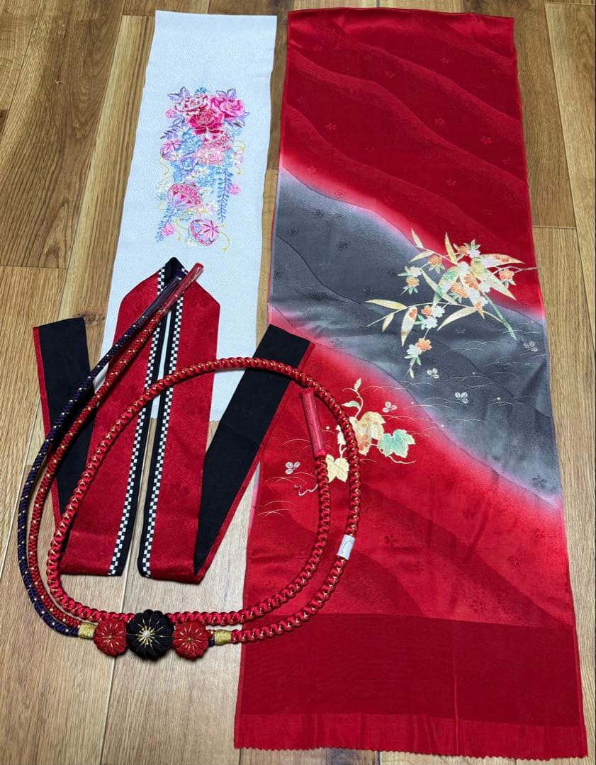 正絹振袖2着（赤系＆黄色系）★フルセット★金彩