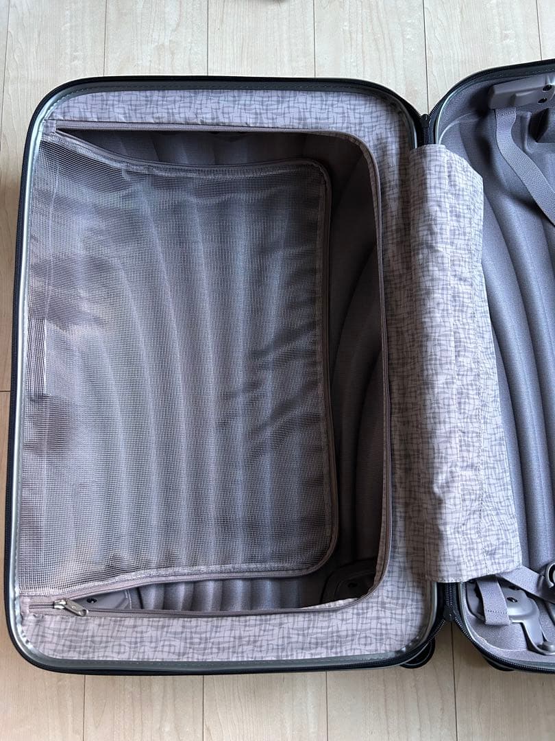 超軽量！サムソナイト　コスモライト68L