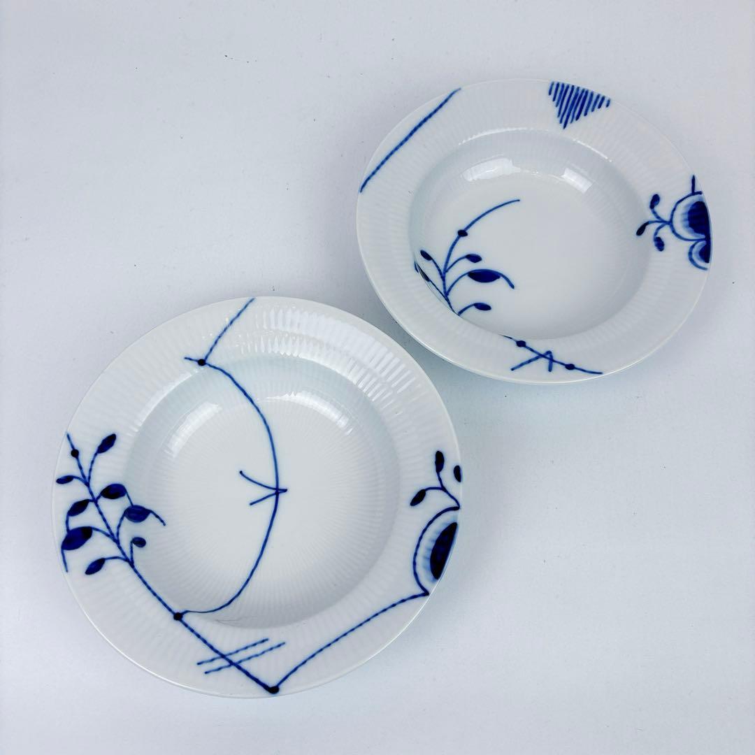 ☆ロイヤルコペンハーゲン☆ブルーフルーテッド　メガ ディーププレート　ラスト2枚