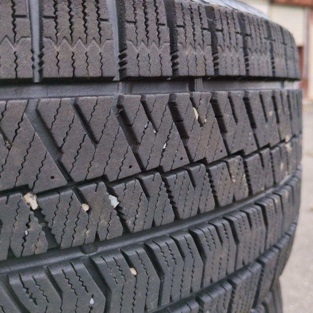 ブリヂストン スタッドレスタイヤ 205/50R17 4本セット