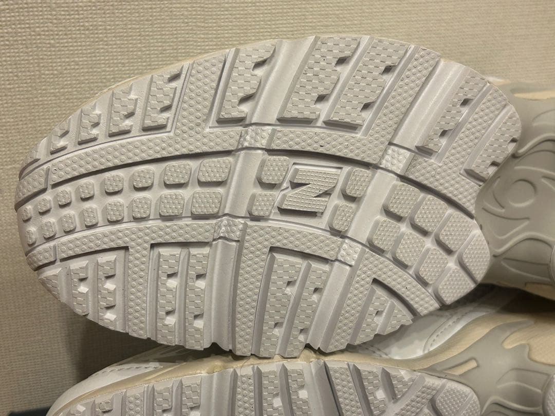 靴 New Balance ML725CF 23.5cm