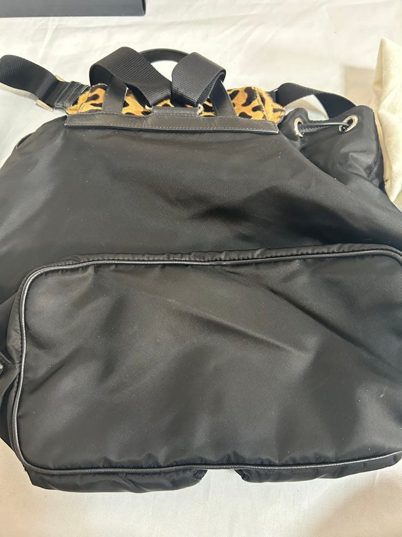 【美品】お値引き✨PRADA ヒョウ柄リュック