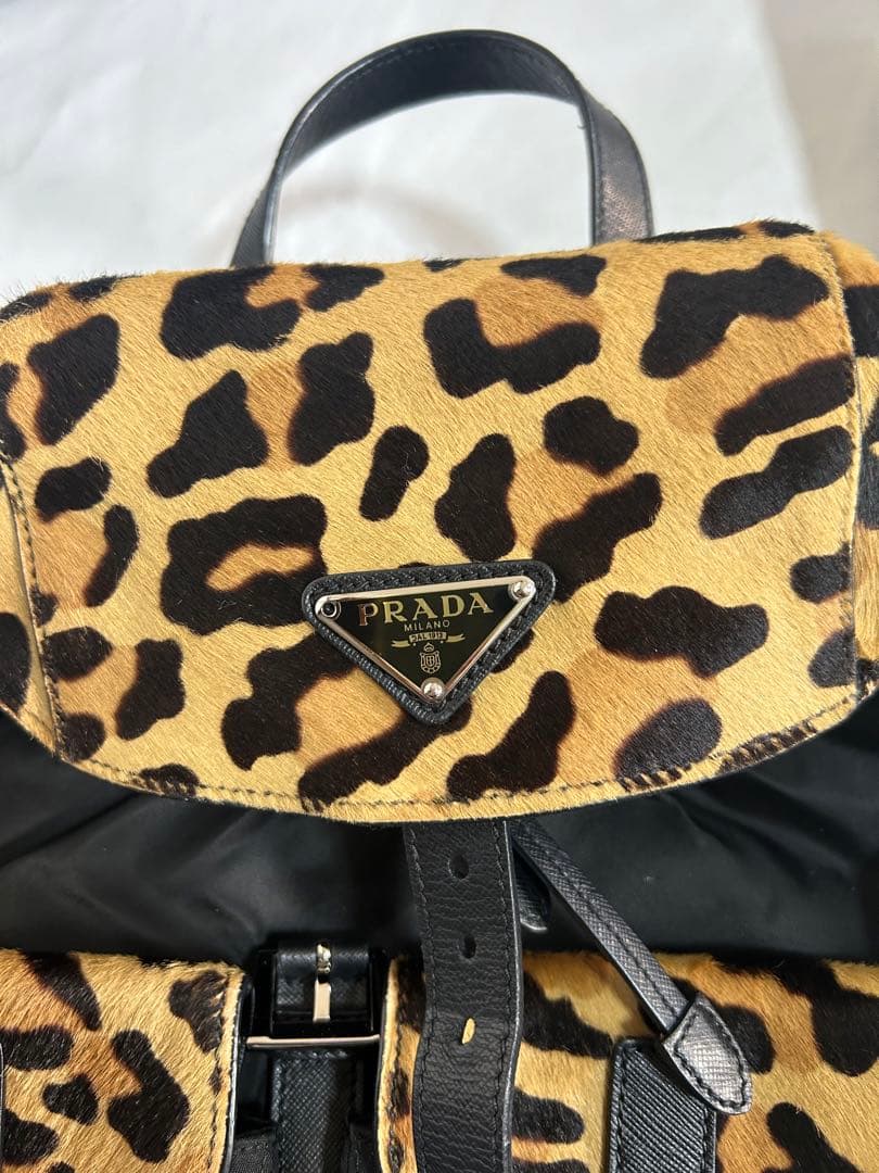 【美品】お値引き✨PRADA ヒョウ柄リュック