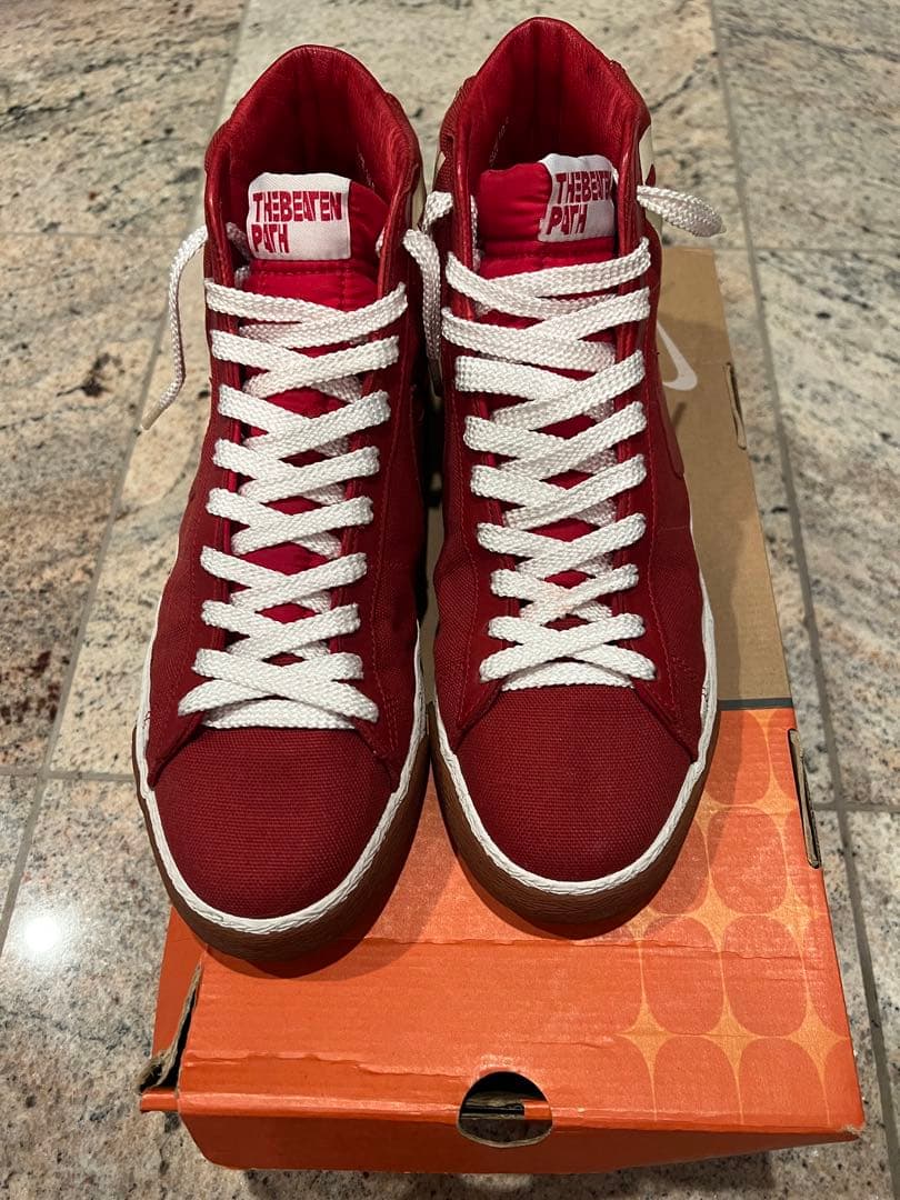 超美品2005年 NIKE BLAZER 73 ビューティフルルーザーズ