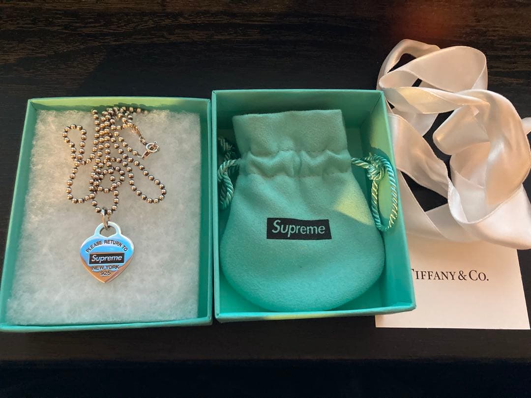 アクセサリー Supreme Tiffany & Co. Heart Tag Pendant