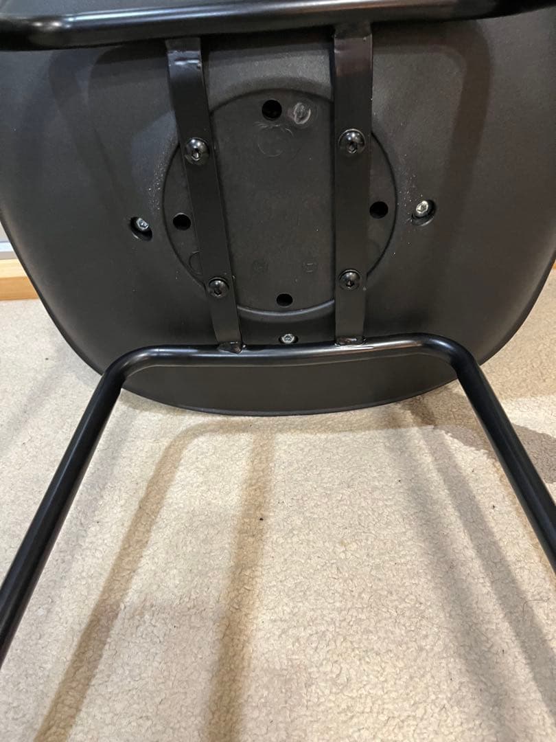 muuto ムート（デンマーク）ファイバーカウンターチェア イスコス・ベルリン