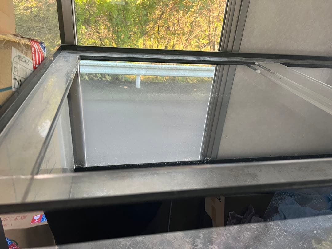 1200アクリル水槽 専用水槽台付き　引取り限定