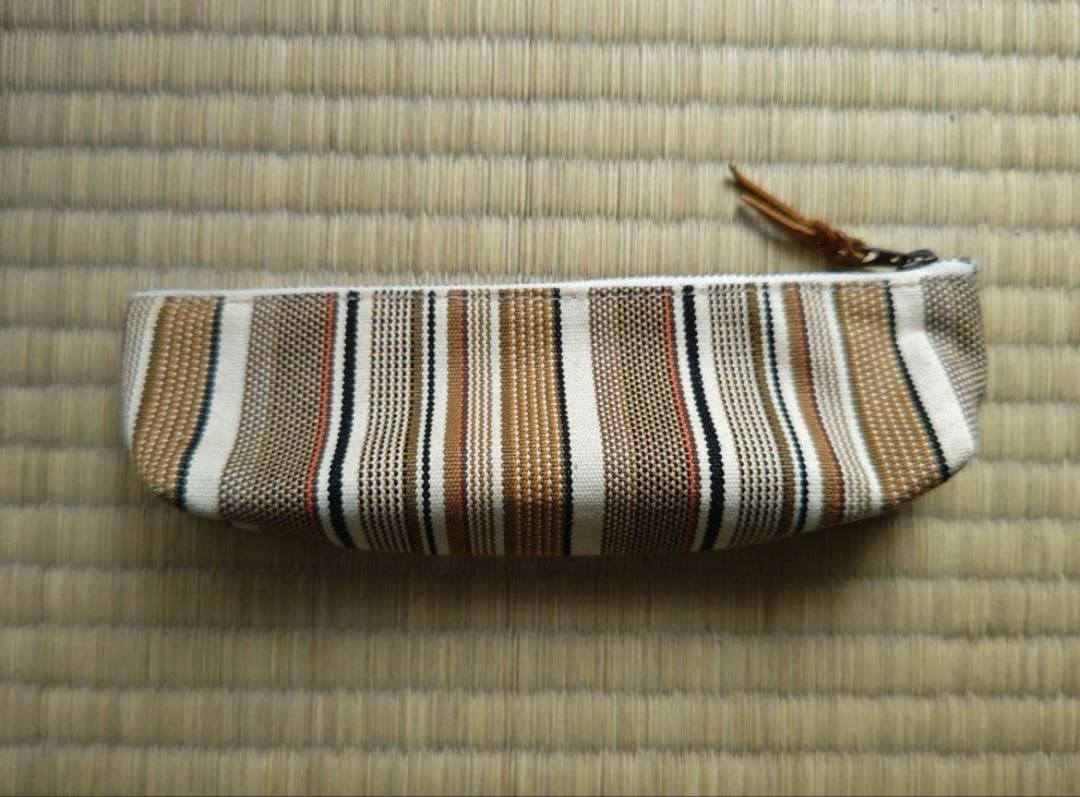 ユナイテッドビーズ ラダイト ボート ペンケース カフェラテ　廃盤