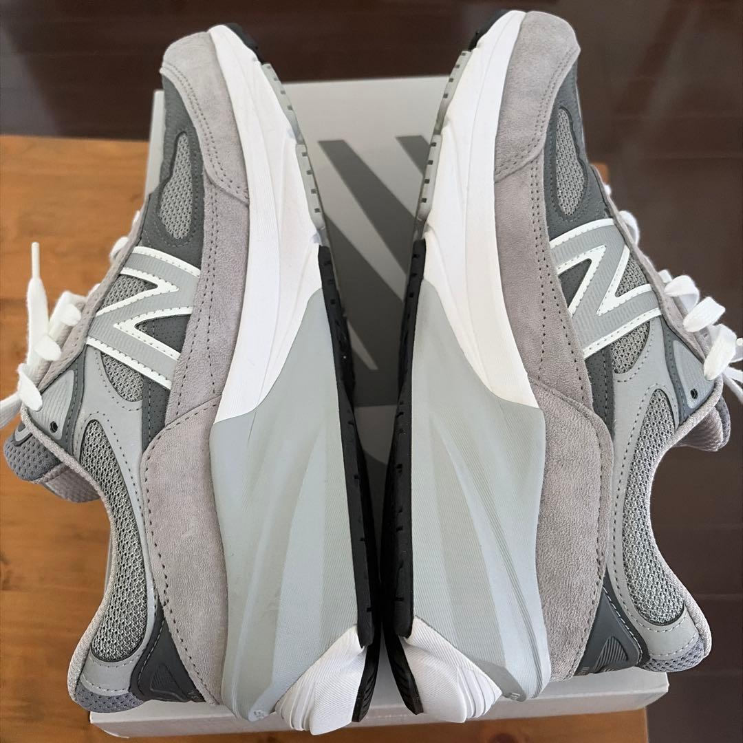 New Balance 990V6 グレー