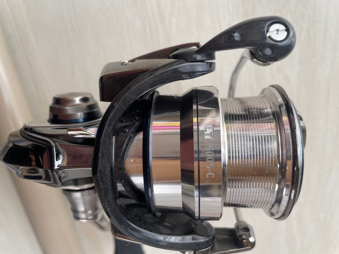 ダイワ　イグジスト　LT2500S スピニングリール　フィネスカスタム