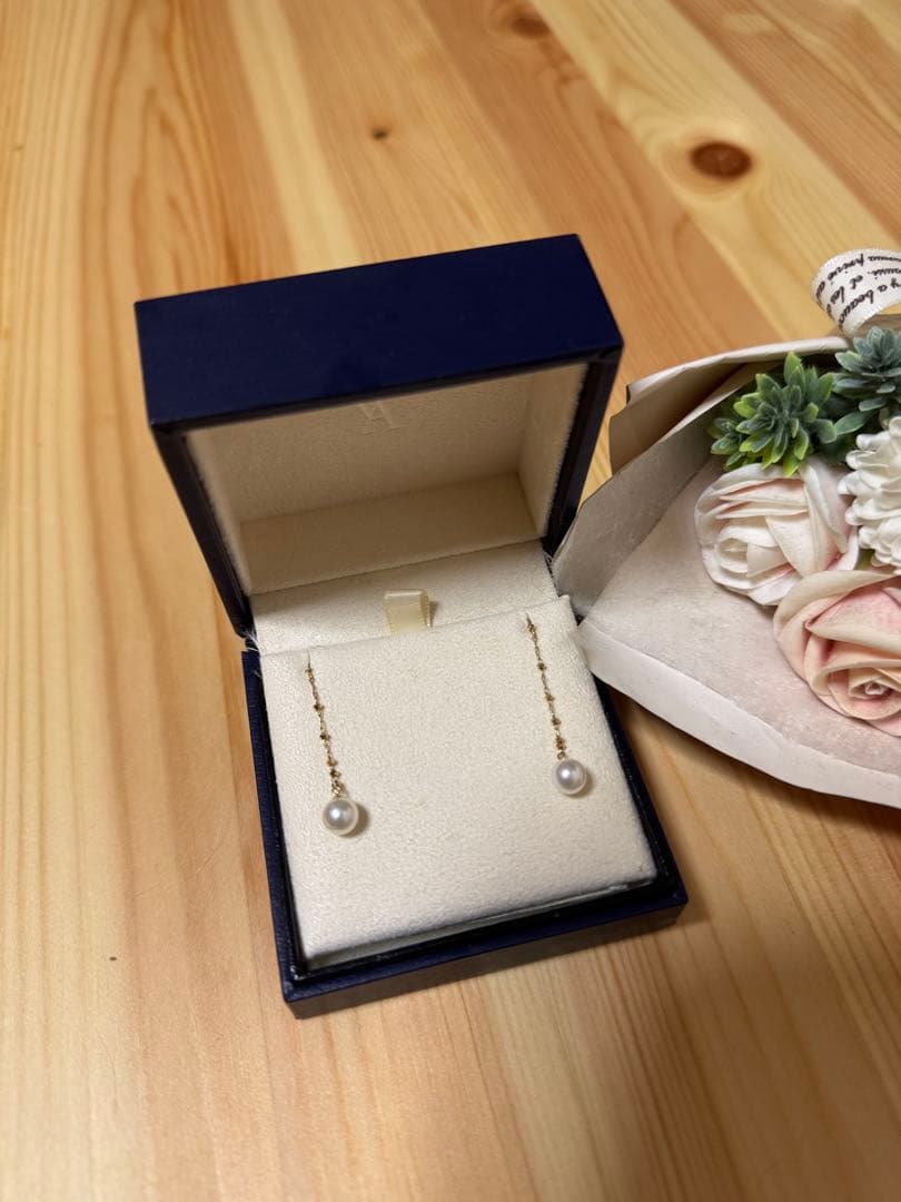 ヴァンドーム青山　ロングパールピアス