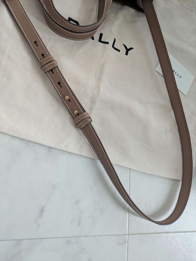 極美品　BARRY　バリー　イージートート　2wayショルダーバッグ ベージュ