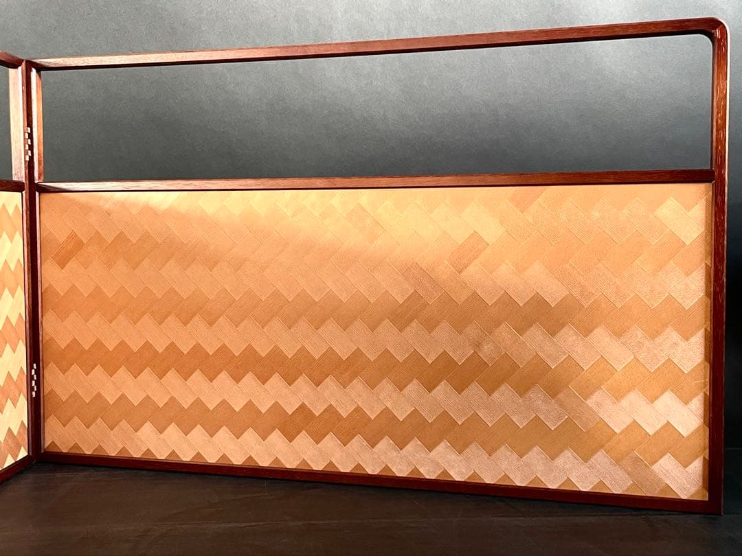 【美品】「祖」 唐松 網代 両面使い 上透かし 桑縁 風炉先屏風 （115⑧）