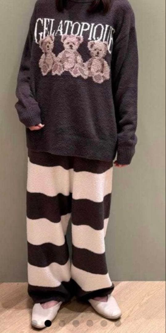 新品♡ジェラートピケ♡ モチーフジャガードプルオーバー&ロングパンツセット　ベア