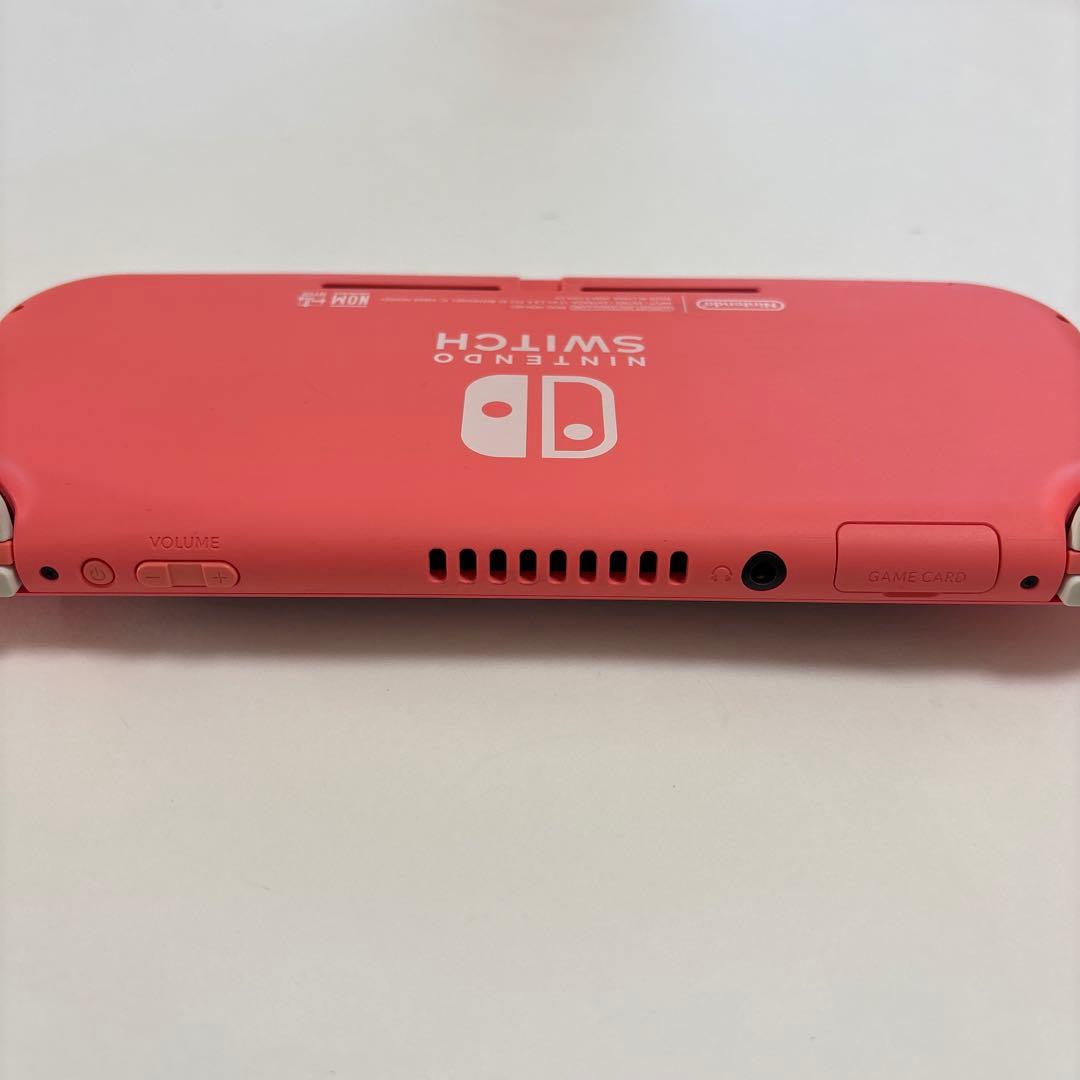 Nintendo SwitchLite　 HDH-001 コーラル　本体　ピンク