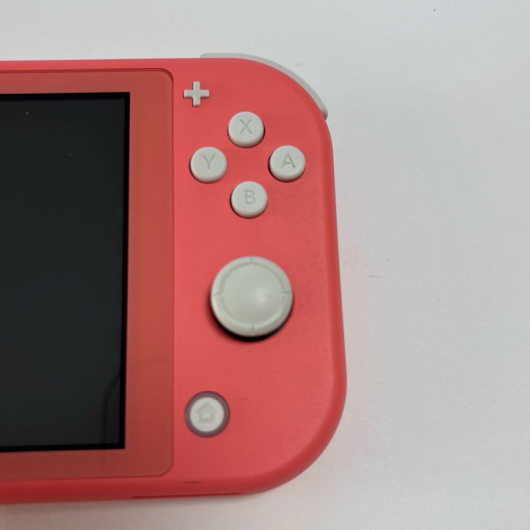 Nintendo SwitchLite　 HDH-001 コーラル　本体　ピンク