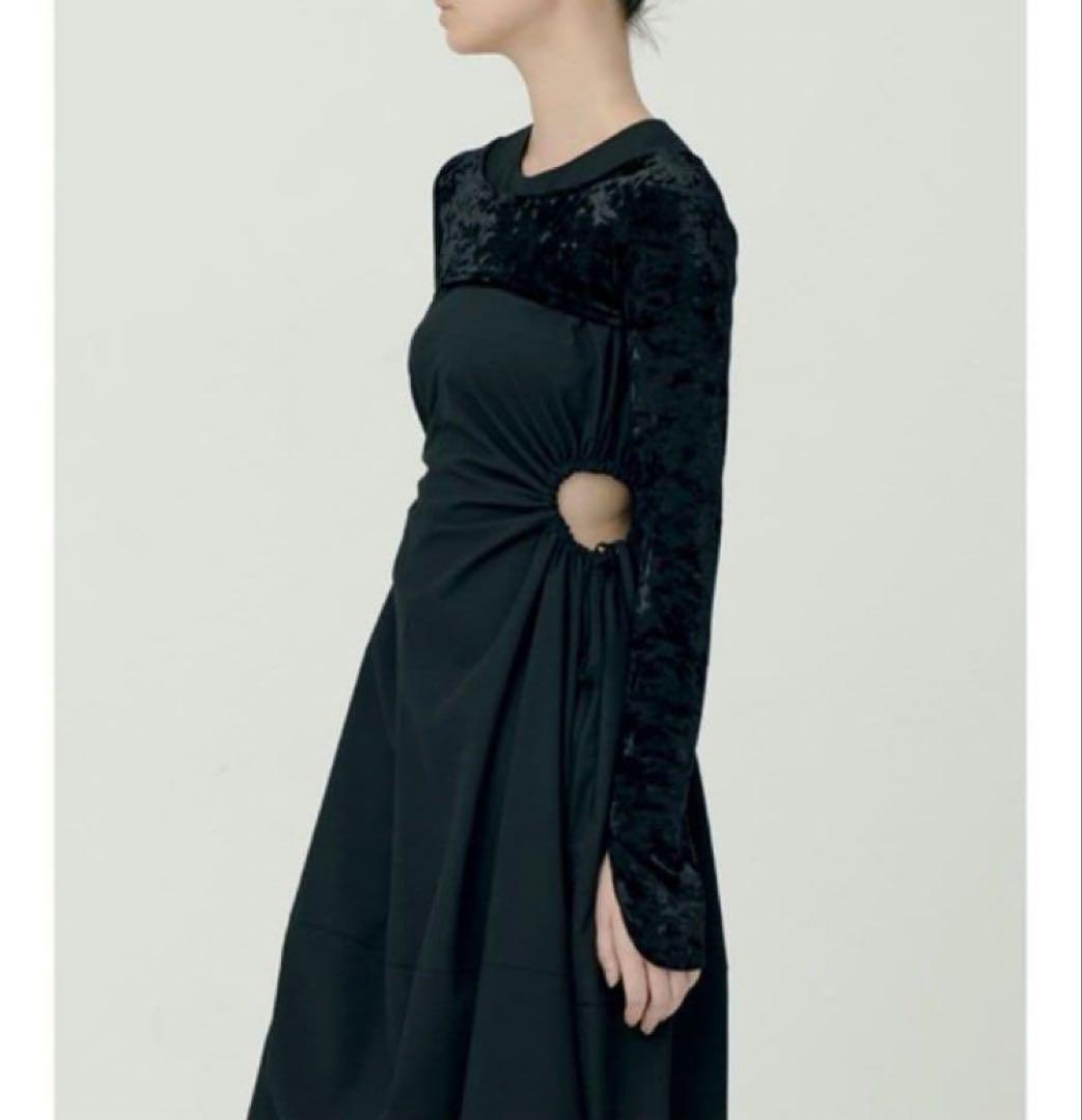 SORIN TR Stretch Velour Sleeves Dress 黒