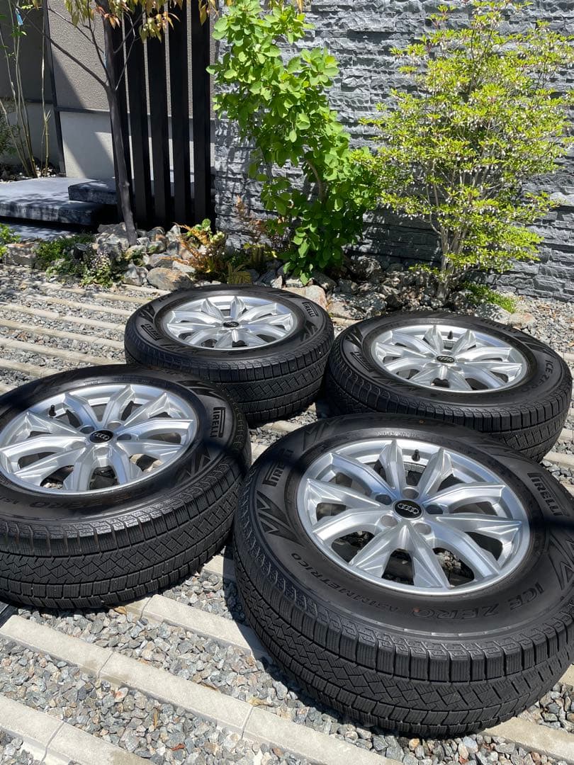 【年末SALE】 Audi Q5 17インチ スタッドレスタイヤセット